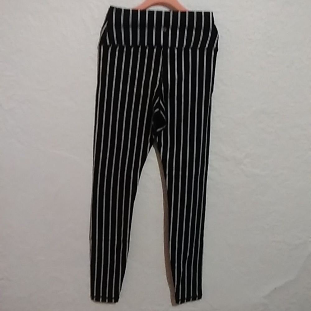Spiritual Gangster Leggings